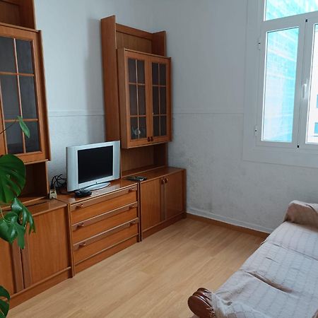 Апартаменты Piso Antiguo, Muebles Viejos, Muy Sencillo, Alquilado En Invierno A Estudiantes, Sin Ascensor, Cocina Antigua A Gas, Edificio Muy Antiguo Ла-Корунья Экстерьер фото